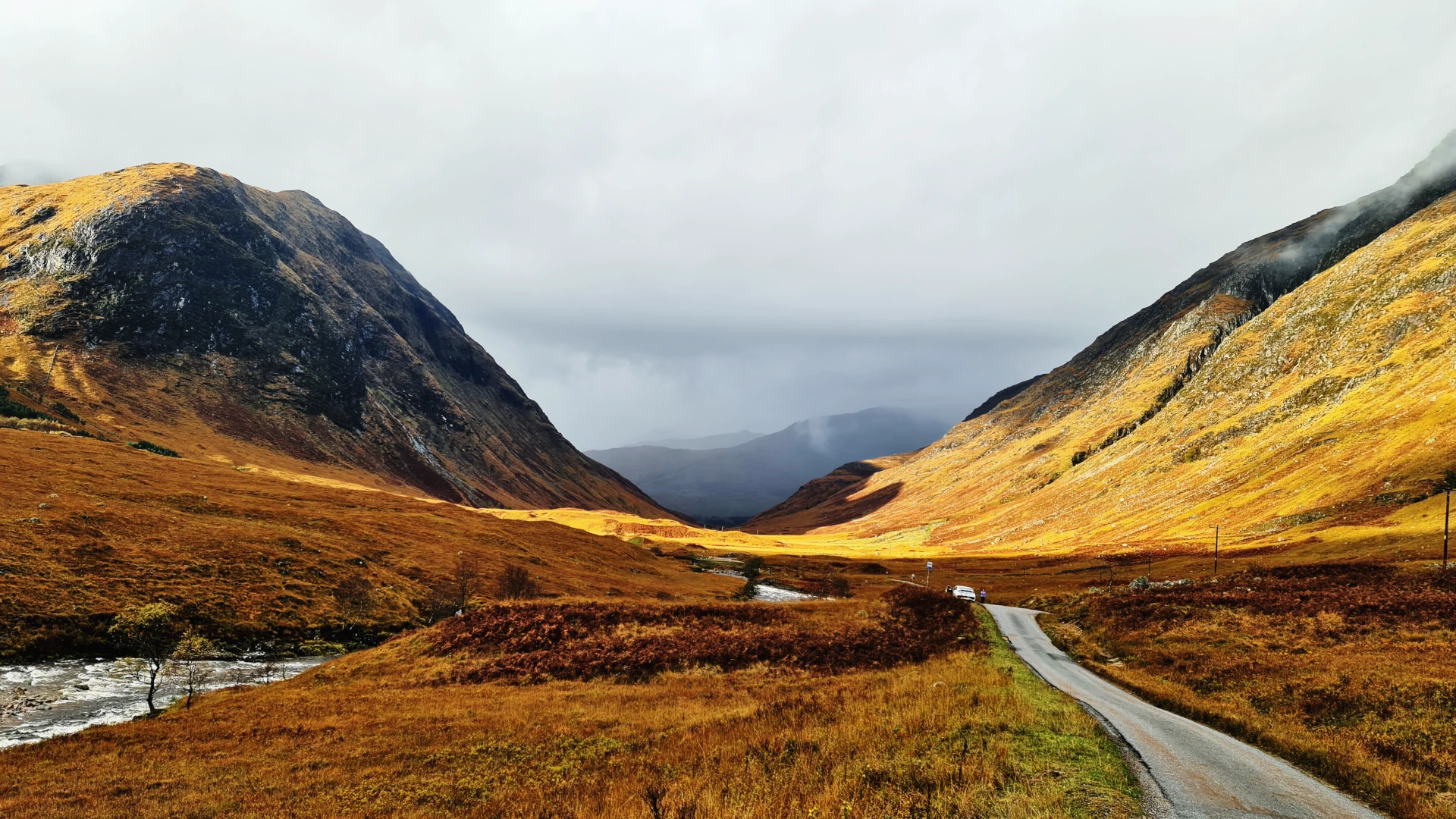 Trossachs Loch Lomond day tour Scotland from Edinburgh