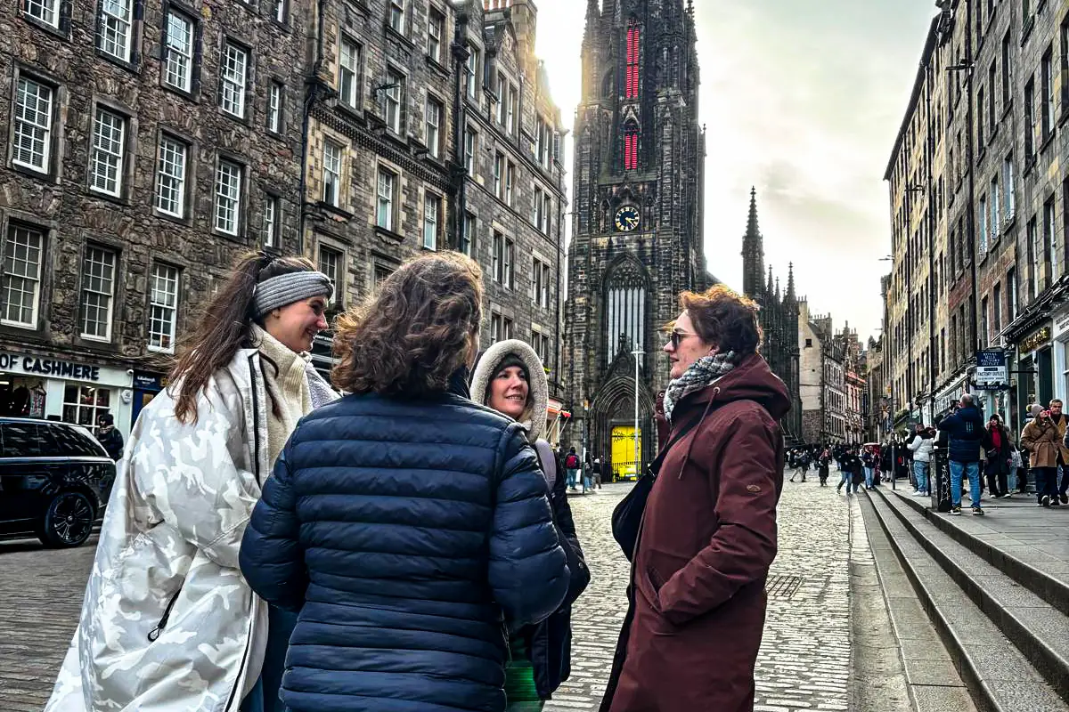 Royal Mile et vieille ville d'Édimbourg, visite guidée phare en français avec guide local